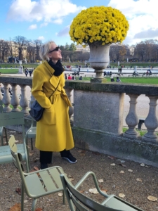 Monika-White-v-Lucemburske-zahrade-225x300 BLOG: Tipy na kulturní víkend v Paříži